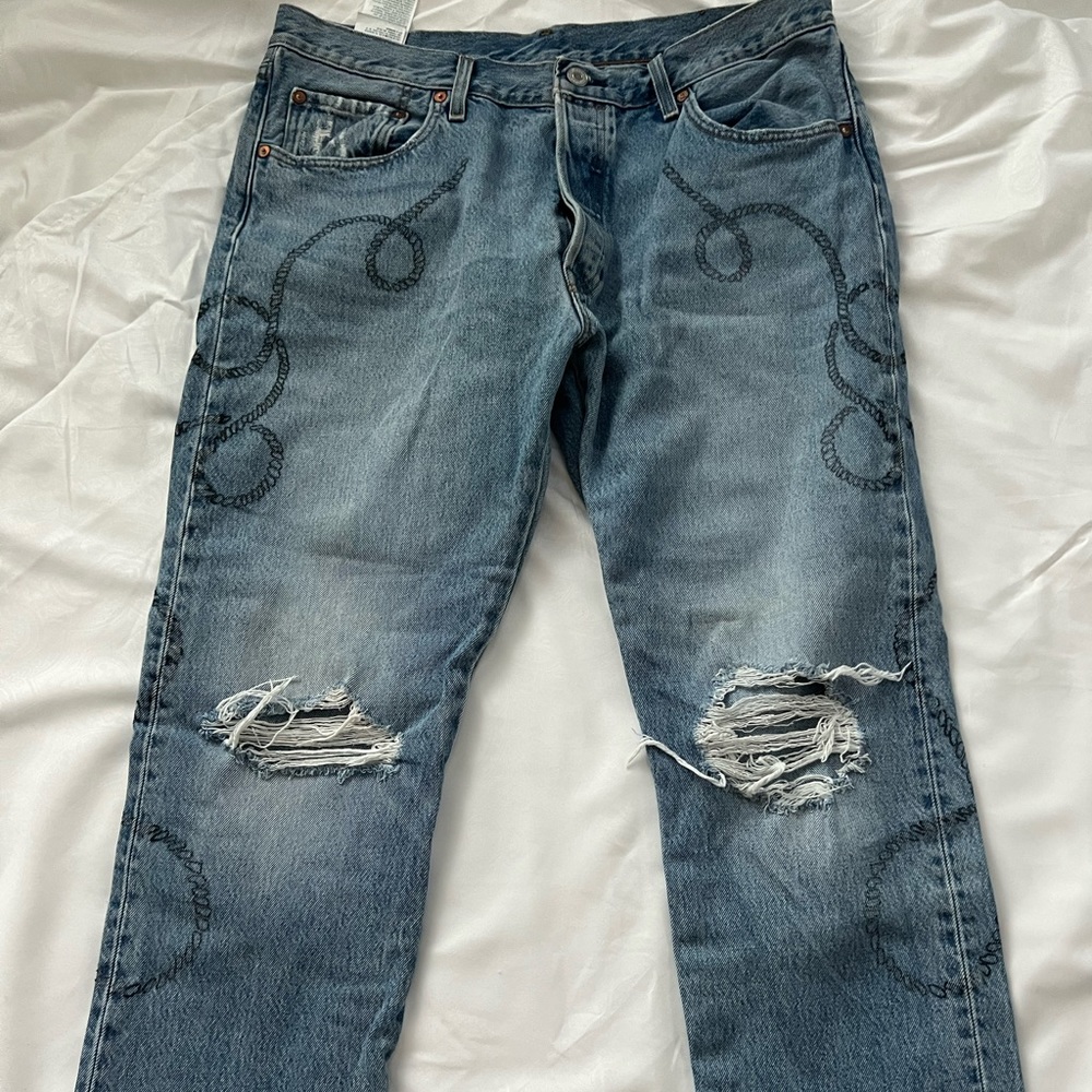 Vintage Levis with rubin detailing